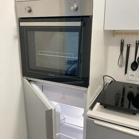 Modernes City-apartment Mit Balkon & Weitblick - Zentrale Lage In Offenbach am Main