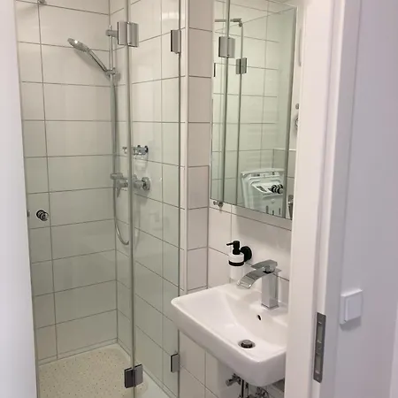 Modernes City-apartment Mit Balkon & Weitblick - Zentrale Lage In Appartamento *