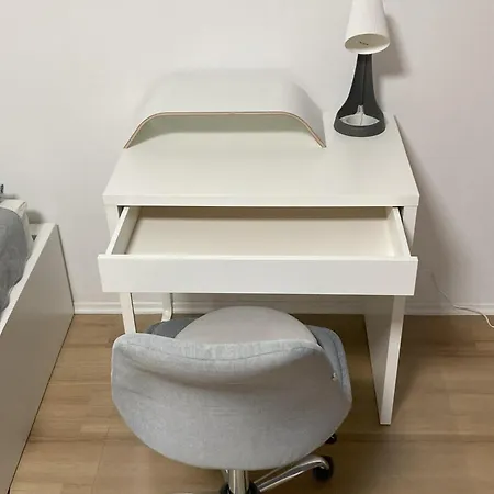 Modernes City-apartment Mit Balkon & Weitblick - Zentrale Lage In * 오펜바흐