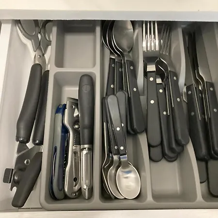 Modernes City-apartment Mit Balkon & Weitblick - Zentrale Lage In