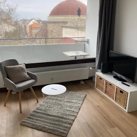 Modernes City-apartment Mit Balkon & Weitblick - Zentrale Lage In * Offenbach am Main