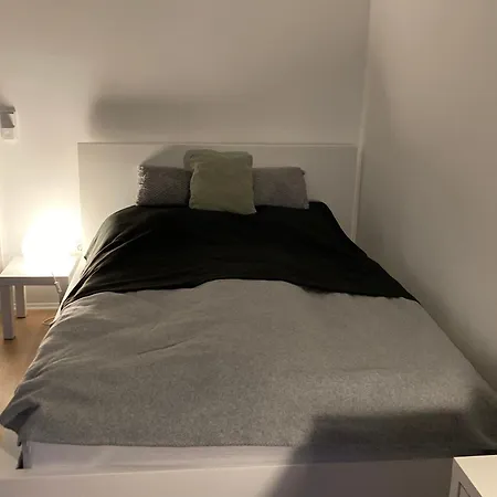 Lägenhet Modernes City-apartment Mit Balkon & Weitblick - Zentrale Lage In *